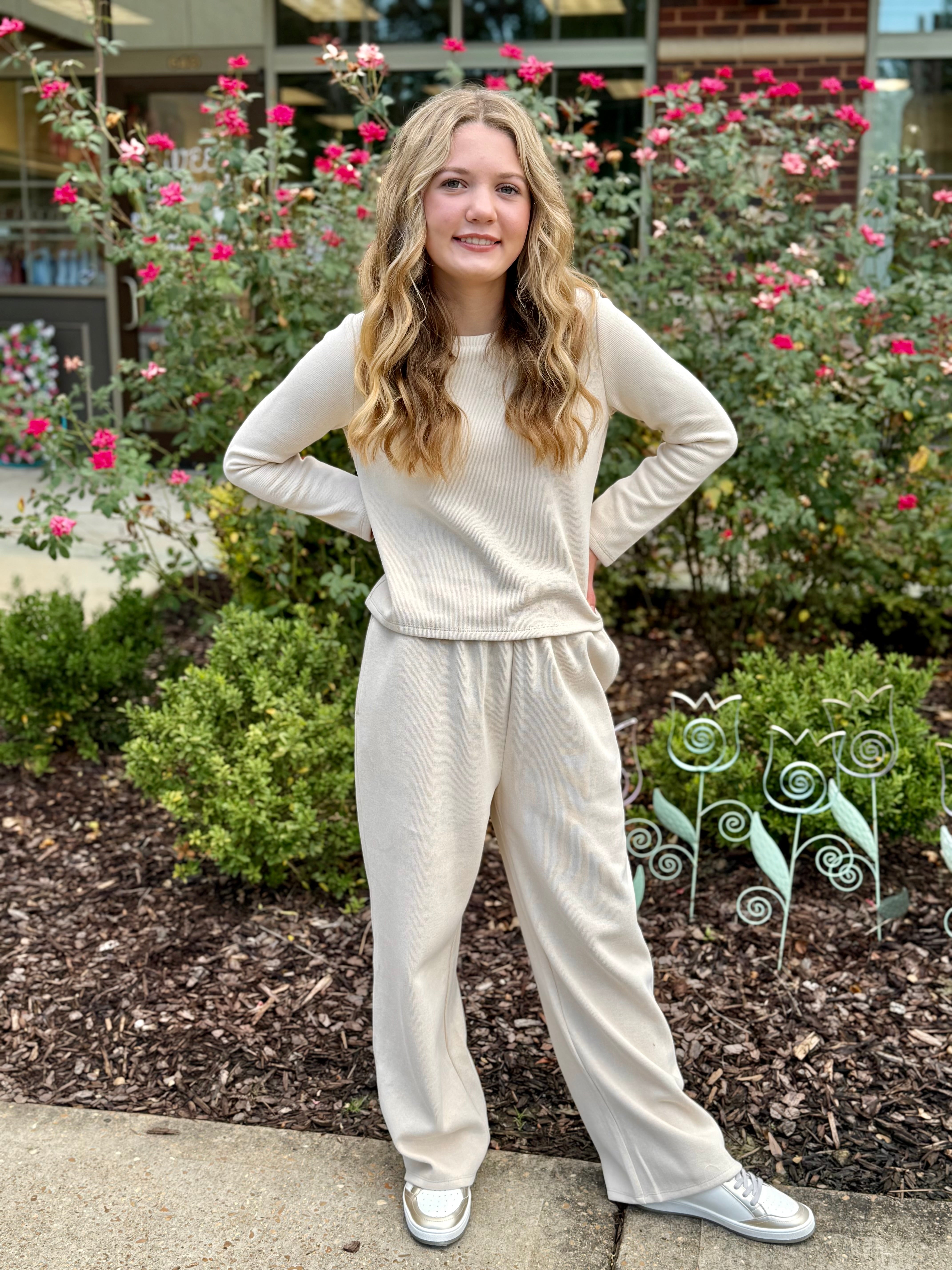 Relaxed Stay Wide Leg Pants