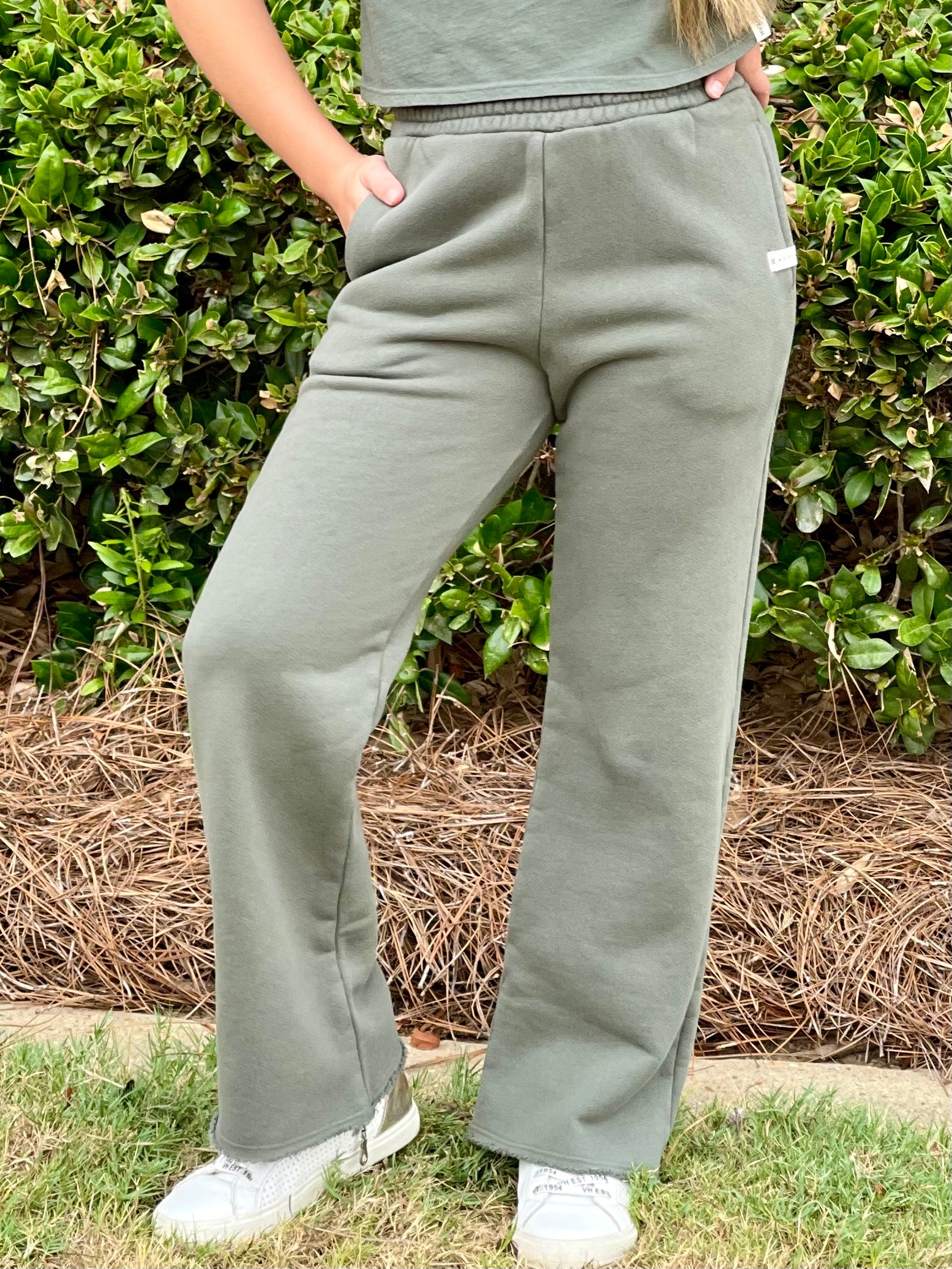 KAVEAH Olive Straight Leg Pants