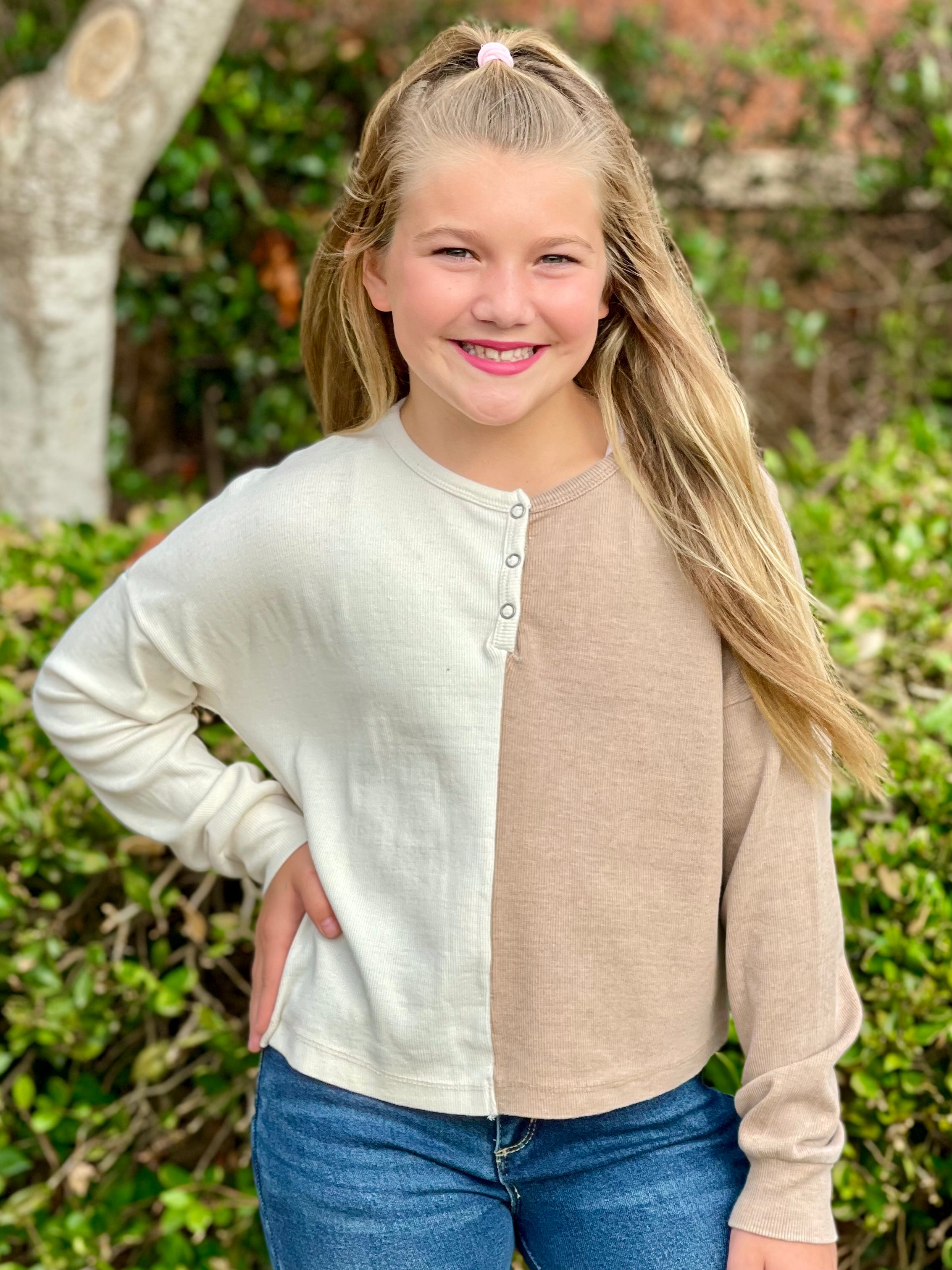 Vintage Havana Colorblock Star Henley Top