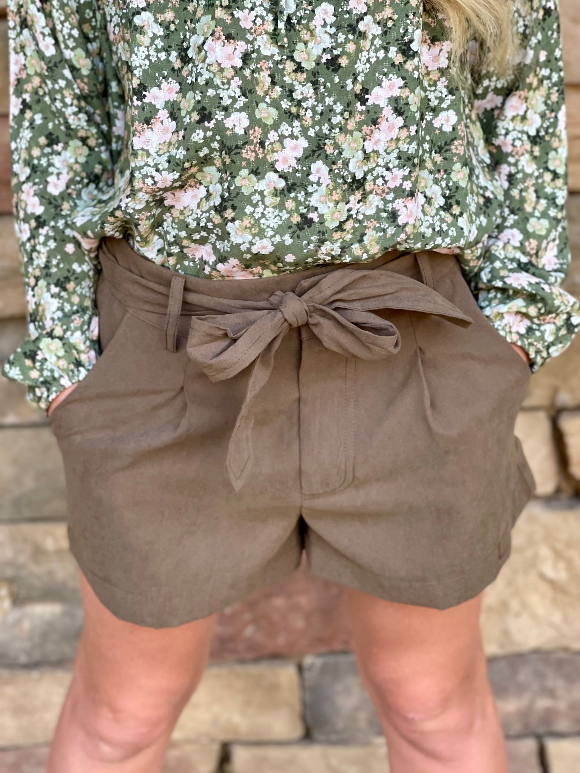 Oak Willow Belted Shorts