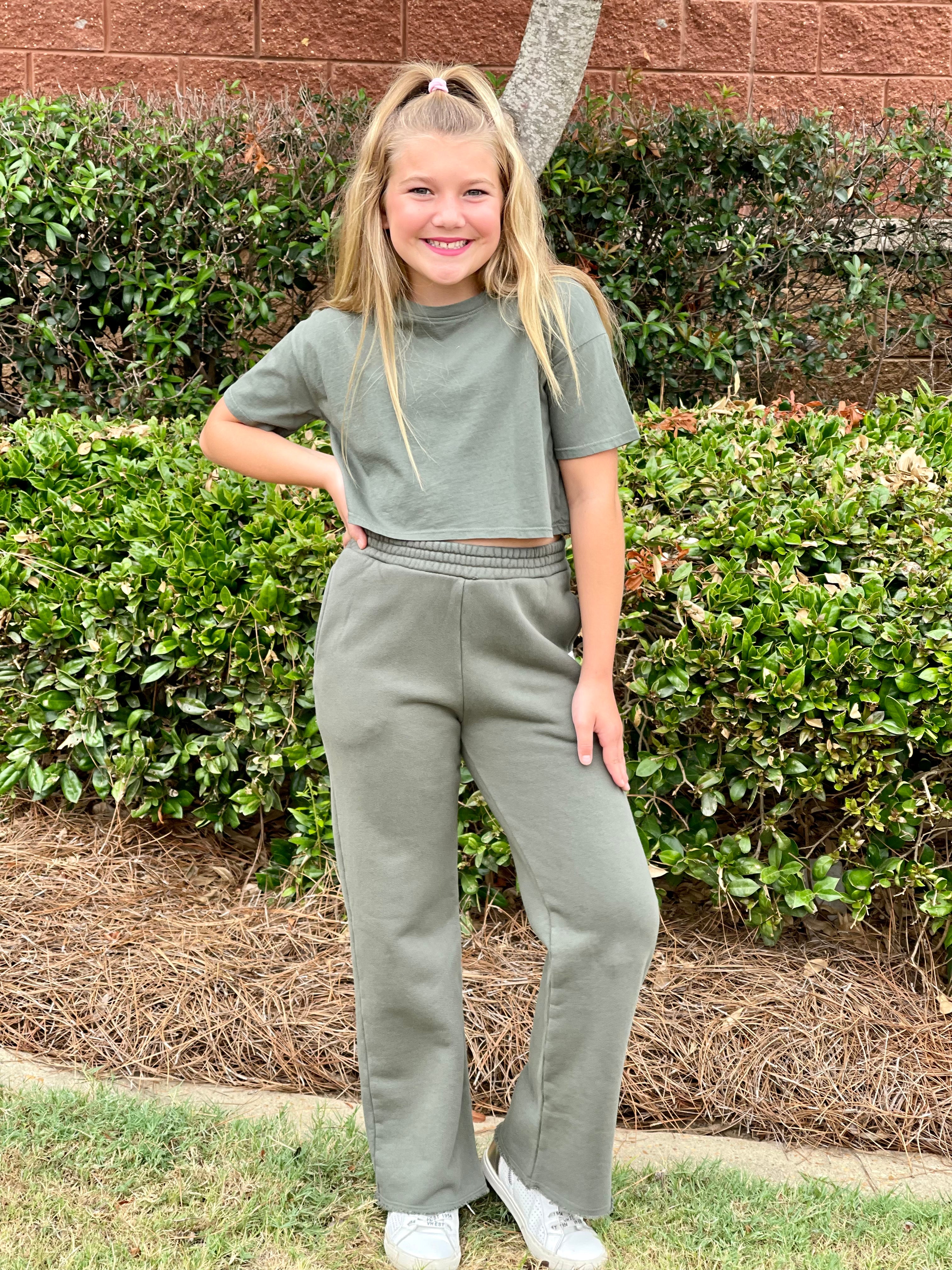 KAVEAH Olive Cropped Tee