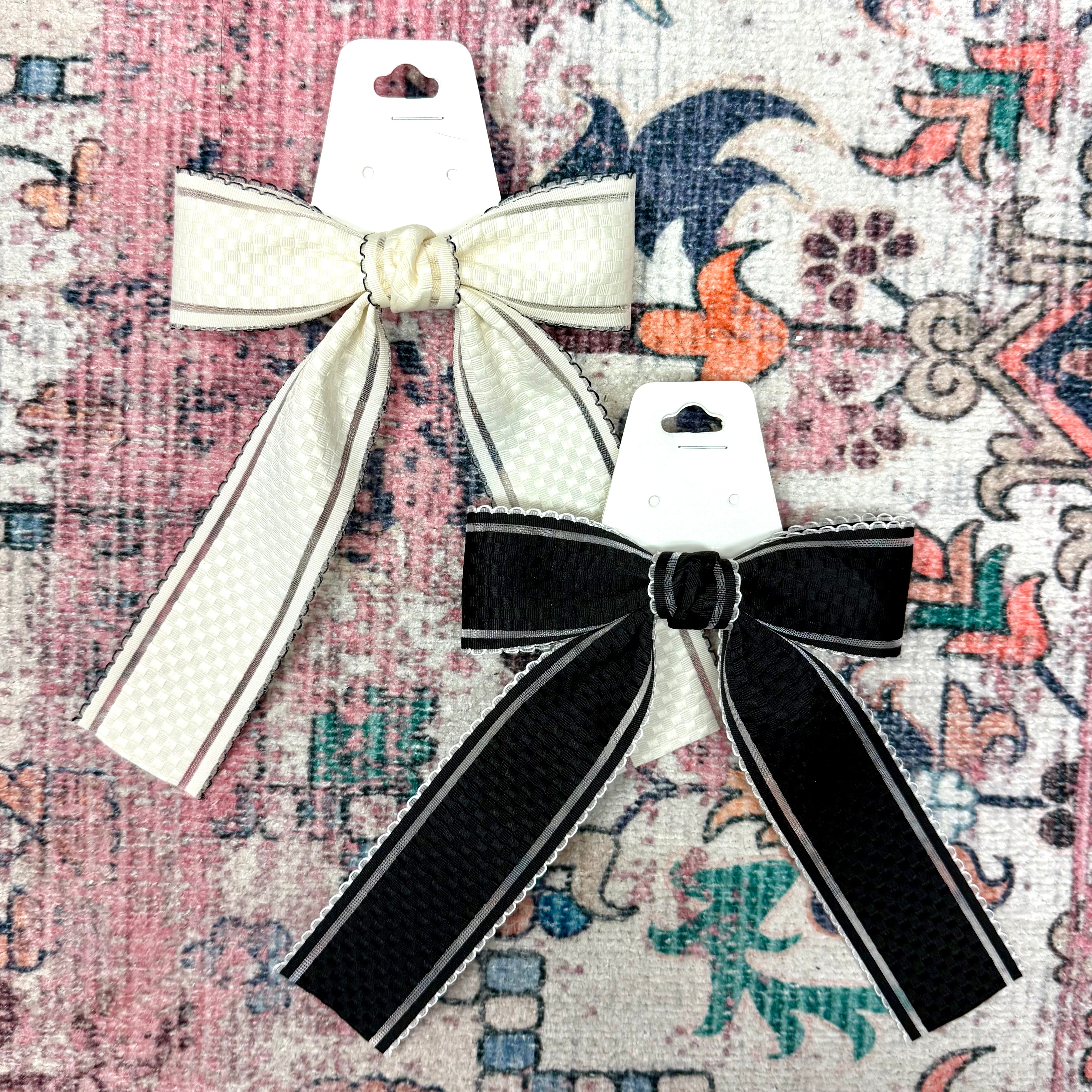 Pretty Edges Bow Hair Clip