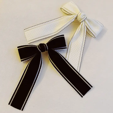Pretty Edges Bow Hair Clip