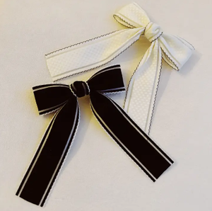 Pretty Edges Bow Hair Clip