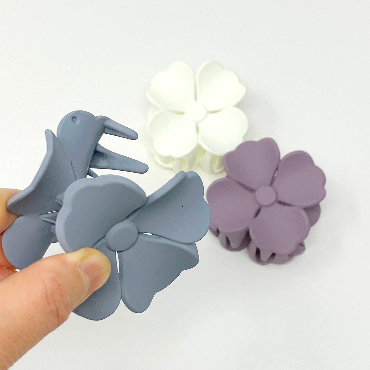 Hibiscus Petals Hair Claw Set