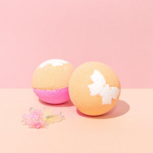 Musee Butterfly Kisses Bath Bomb