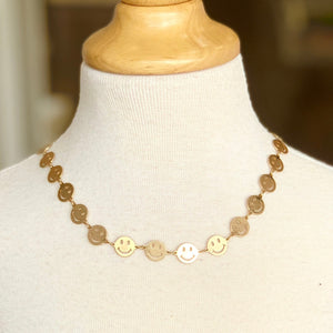 Multi Smile Choker
